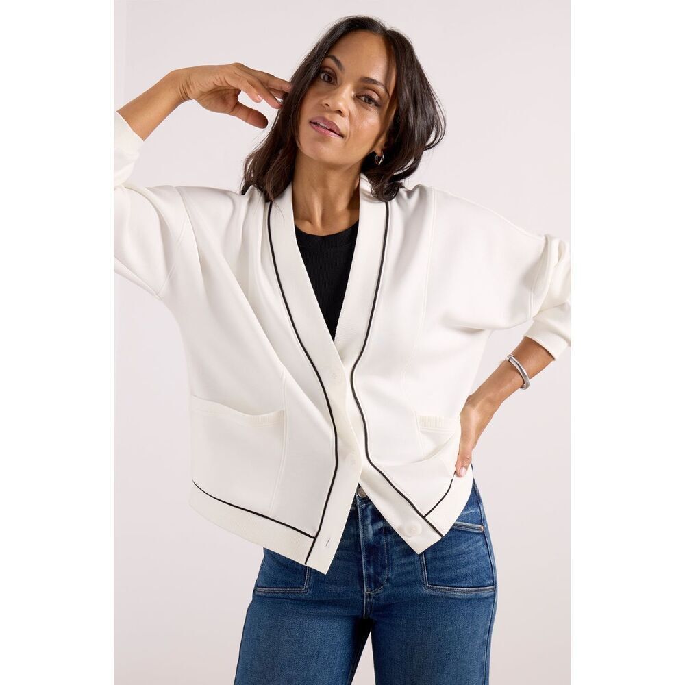 Evereve Corinne Sleek Sweatshirt in Offwhite Size XL